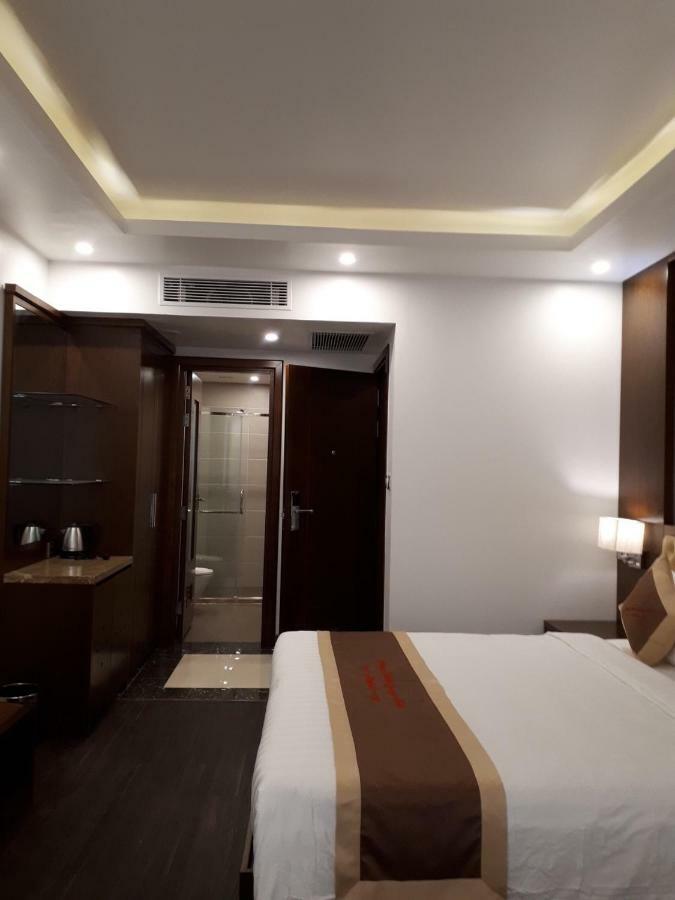 Lake Hills Hotel Ha Long Zewnętrze zdjęcie